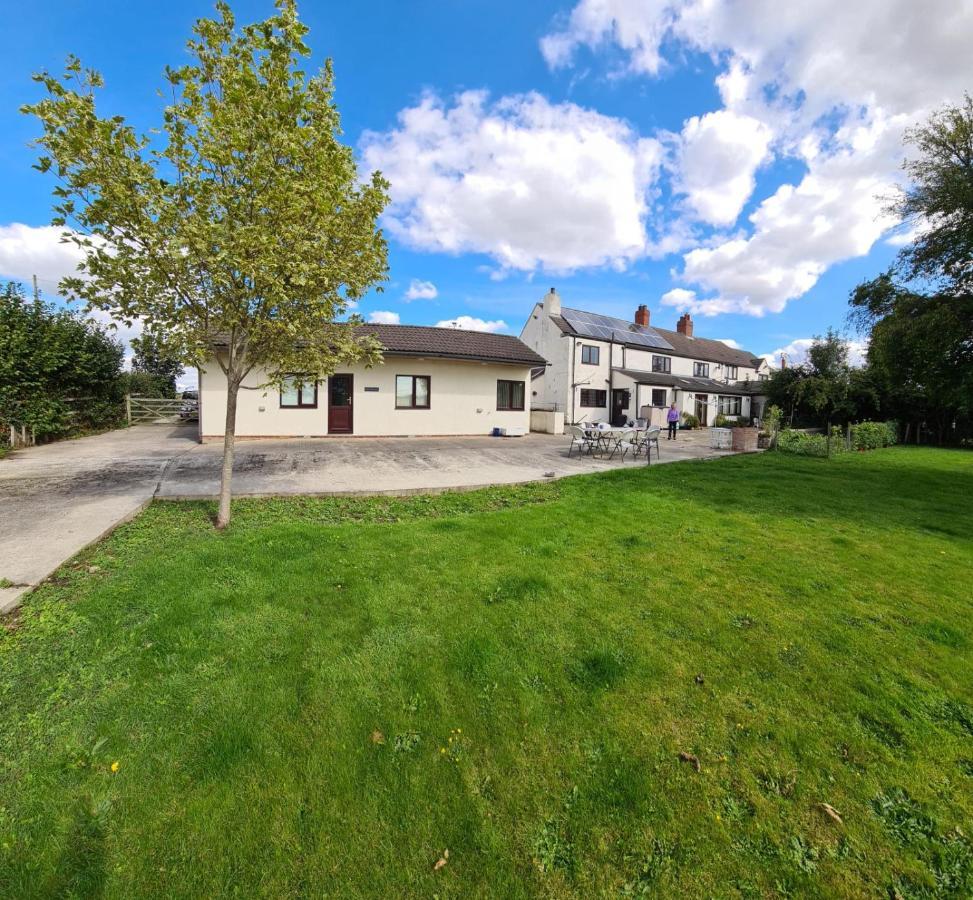 Cosy Stable Conversion Between Sheffield & Leeds Pontefract Exteriör bild